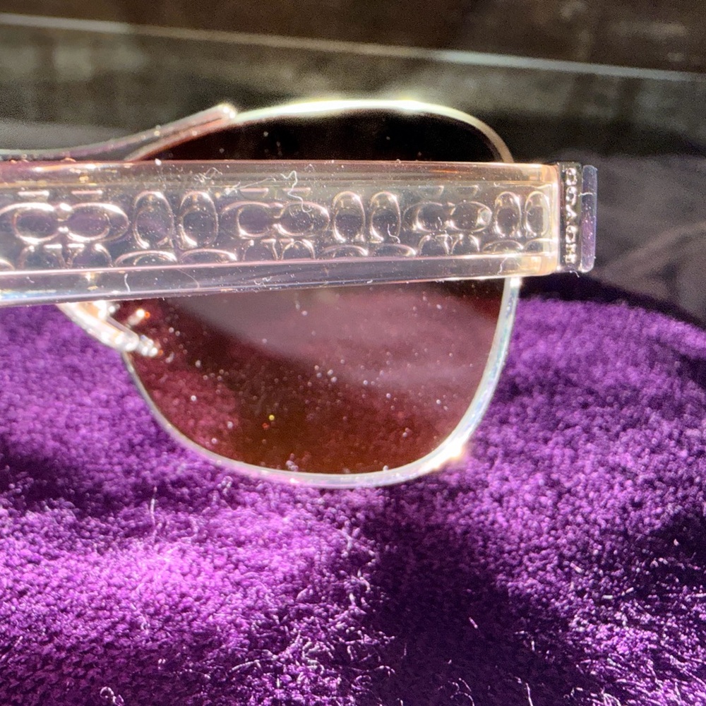 Coach Brown and Gold Sunglasses - Picture 4 of 6